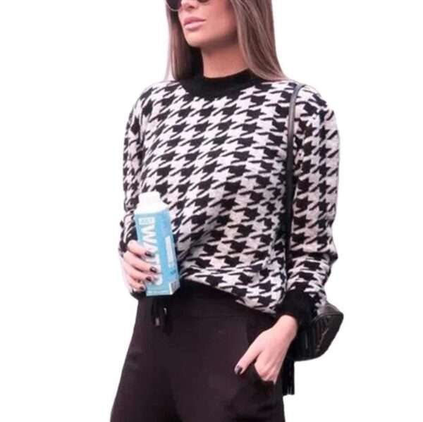 Houndstooth knitted sweater - Image 4